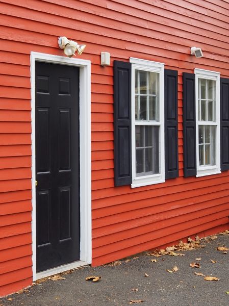 Cost of Red Vinyl Siding Installation in Bethlehem